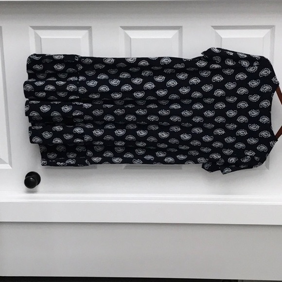 Dress - Picture 2 of 5